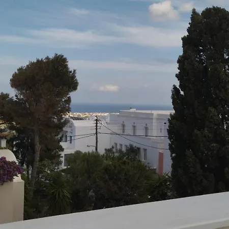 Atrium Guest house Fira (Santorini)