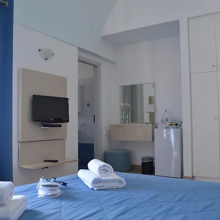 Guest house Atrium Fira (Santorini)